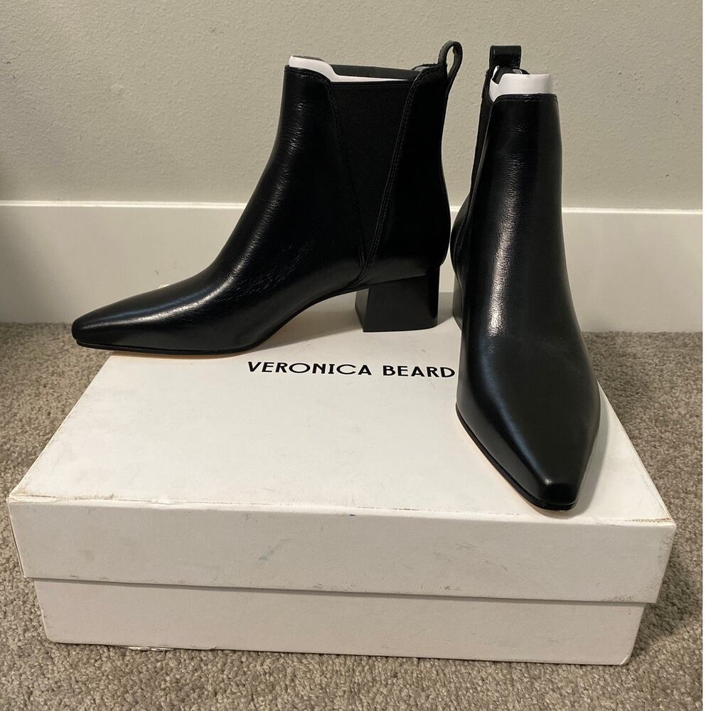 New Veronica Beard Astra Leather Chelsea Boots Black Size 7.5